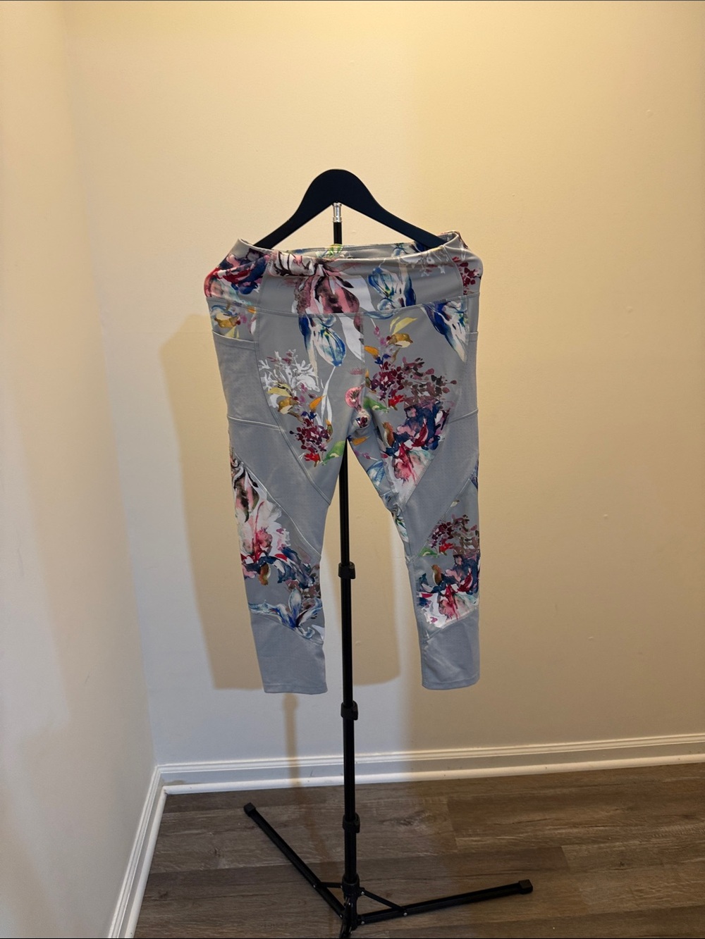 Avia Gray Leggings with Blue, Green and Yellow Floral Accents